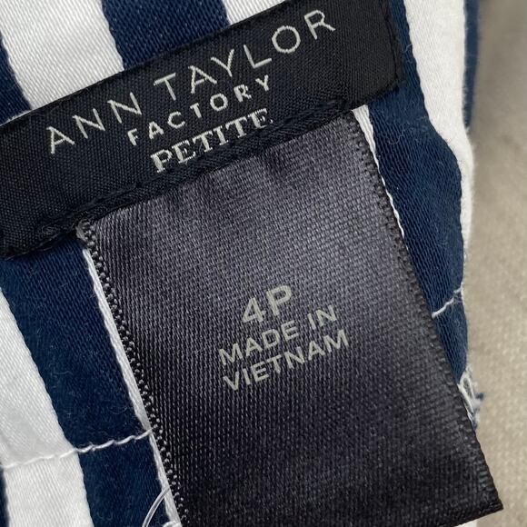 ANN TAYLOR Vertical Striped A Line Skirt Blue White Size 4 Petite Nautical Chic - Picture 5 of 6